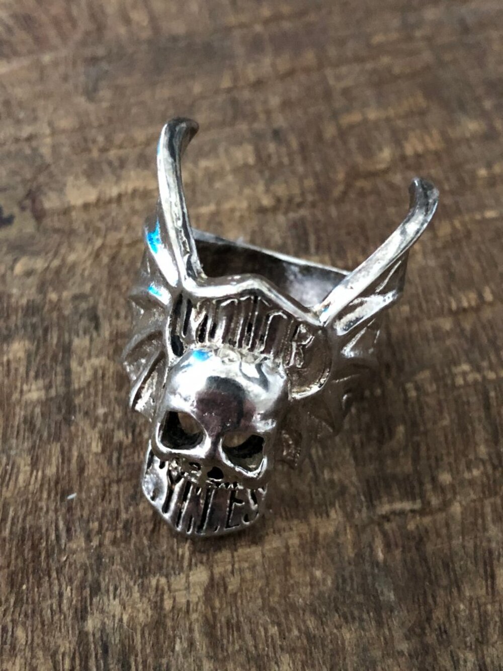 Vintage Unisex Silver Toned Motor Cycles Skull Ring - Picture 5 of 13